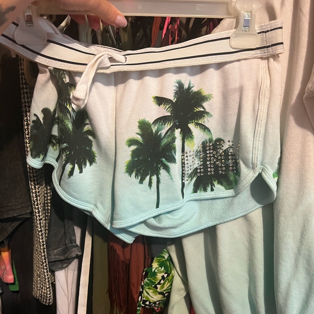 Pink bling tropical print shorts!